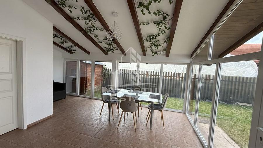 Casa cu 3 camere, curte proprie, petfriendly, Dumbravita - 2