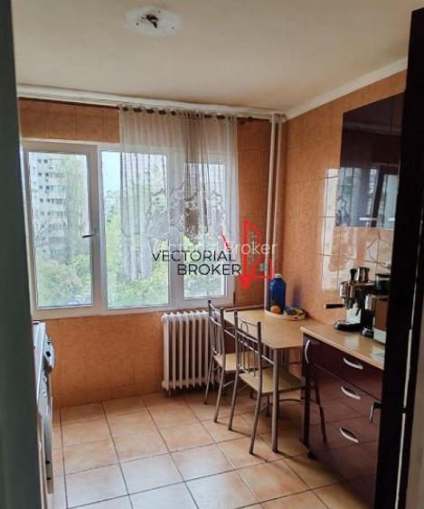 3 camere decomandat Parcul La Lalele, Pantelimon - 4