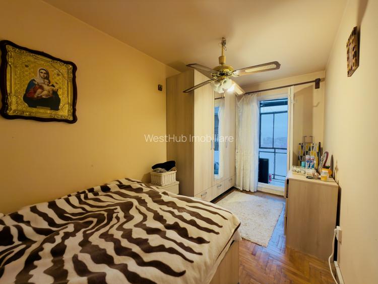 Apartament 3 camere, semidecomandat, etaj 3, zona Iosefin  - 4