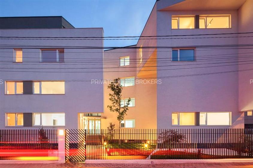 Pipera | Scoala Questfield | Bloc 2012 | Parcare | Gradina - 14