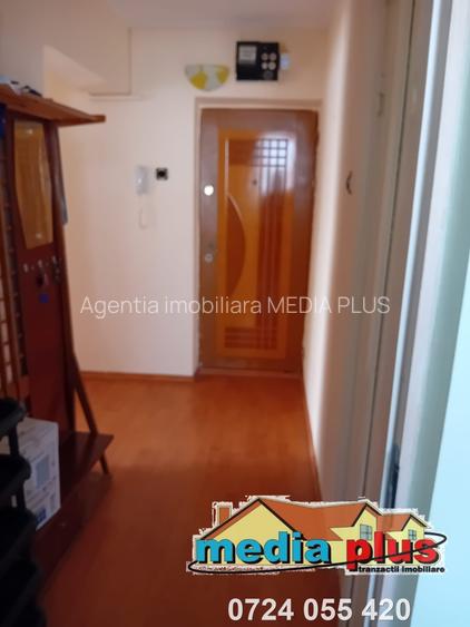 Apartament cu 3 camere decomandat Micro 20 - 8
