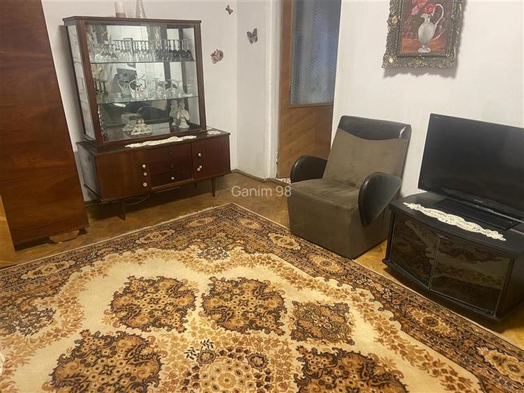 Apartament 3 camere , zona Gara ,  58 mp ,et 3 din 4 , mobilat , centrala termic - 2