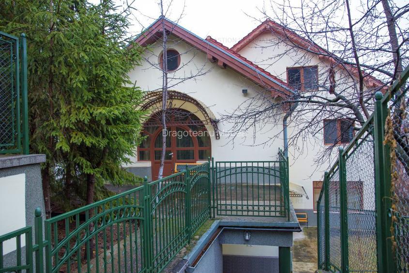 Vila splendida cu 500 mp utili de vanzare in Cluj centru, pe teren de 1645 mp - 2