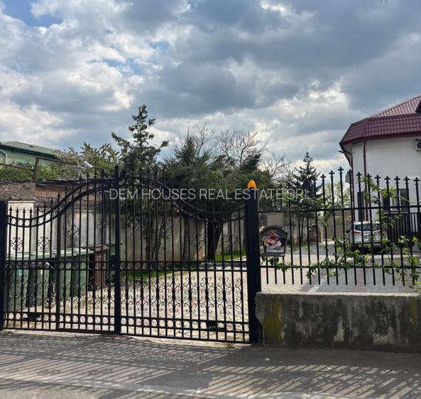 OCAZIE DEOSEBITA! 1100 euro/mp , 725 mp ,vila cu teren in sector 1,zona selecta - 2