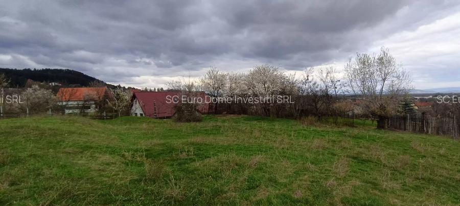 Teren in zona pitoreasca , usor accesibila , cu utilitati si panorama deosebita - 5