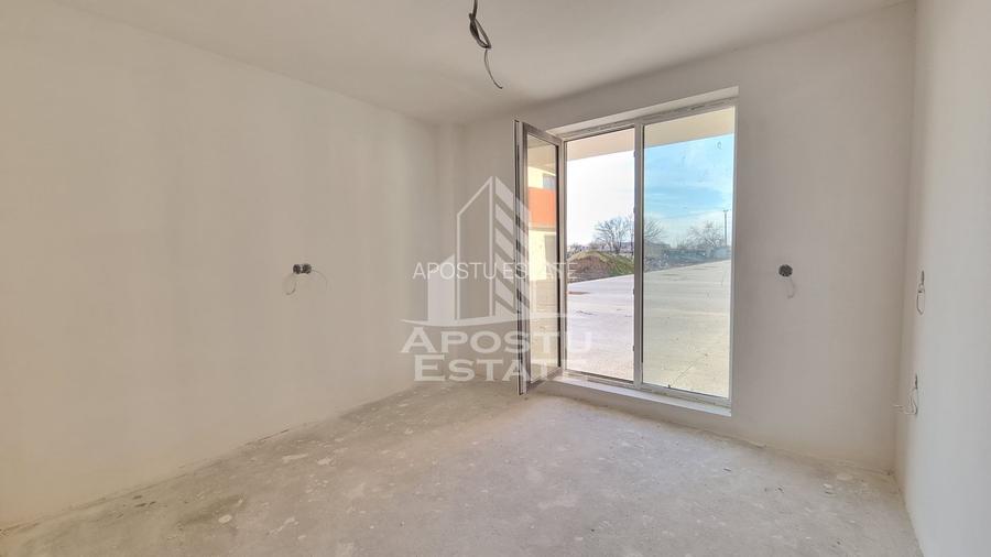 Apartament 3 camere, bloc nou, loc de parcare, zona Torontalului - 3