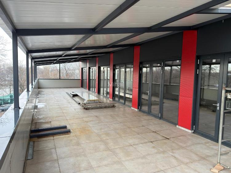 Spațiu comercial de închiriat Bd. Basarabia 64, etaj 2, acces dublu, 225mp - 8