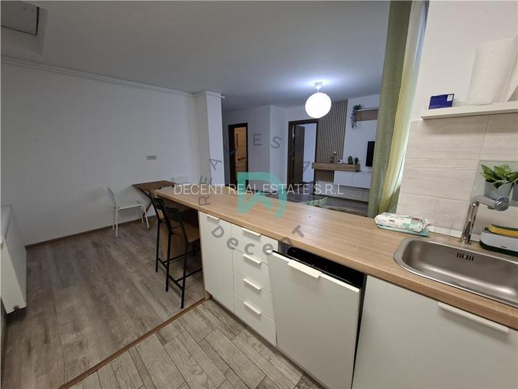 Apartament 3 camere Tractorul, 60 mp - Brasov - 2