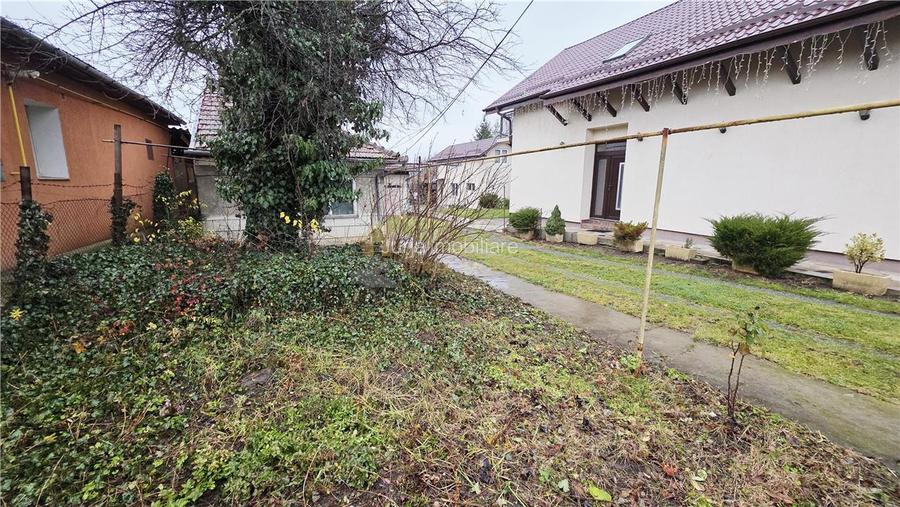 CASA 2 CAMERE 68 MP TEREN 701 MP  APAHIDA - 2