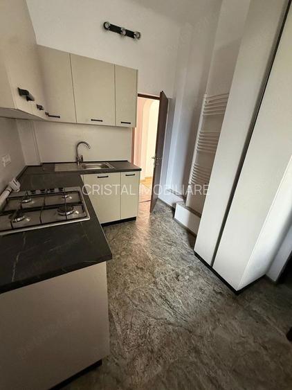 🏢 De Inchiriat: Ap. 3 Camere, Ideal și pentru Birou, Metrou EROII REVOLUTIEI - 6