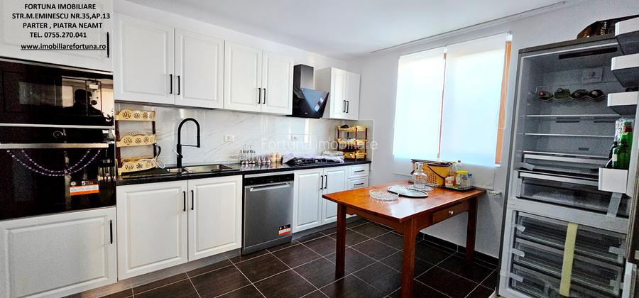 Casa, anexa si teren in cartier rezidential com.D-va Rosie - 3