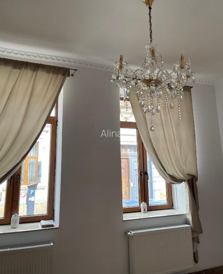 De inchiriat casa individuala singur curte - 2