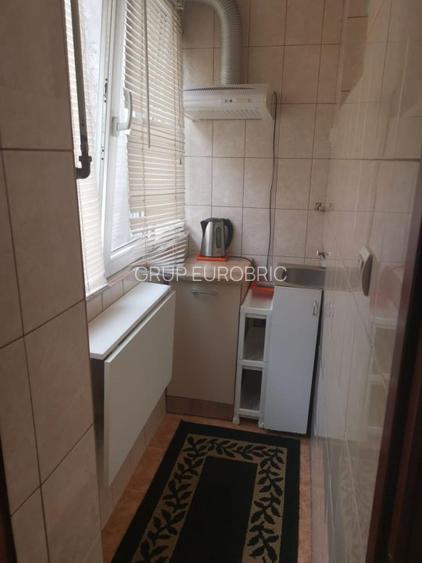 INCHIRIERE GARSONIERA, ULTRACENTRAL, PIATA  ROMANA, - 14