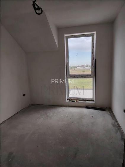 Duplex modern - spatios - personalizare interioara - canalizare - asfalt - 9