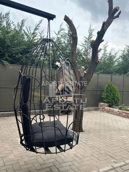 Casa individuala cu 4 camere,2 bai,mobilata,Calea Lipovei - 34