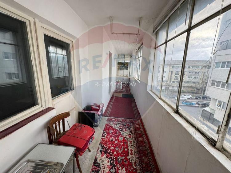 Apartament de vanzare - 4 camere- decomandat-Bistrita Lac - 10