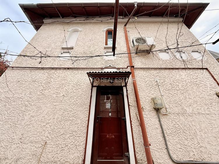 Vila 200 mp cartier de case Belvedere Regie - 13