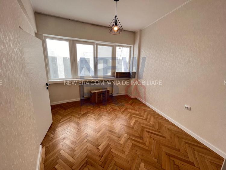 Apartament cu 2 camere de vanzare - bloc SCALA - 3