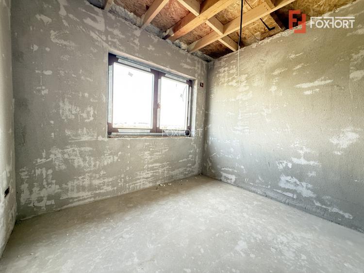 Casa cu 4 camere, interior la gri si exterior la rosu in Sacalaz - 20