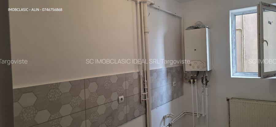 VÂNZARE Apartament 2 camere – Târgoviște, ETAJ 1,  Bdului Regele Carol I - 3