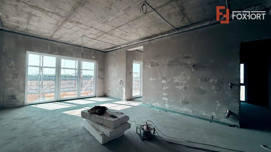 COMISION 0% Apartament cu 4 camere si terasa de 20 mp - Torontalului