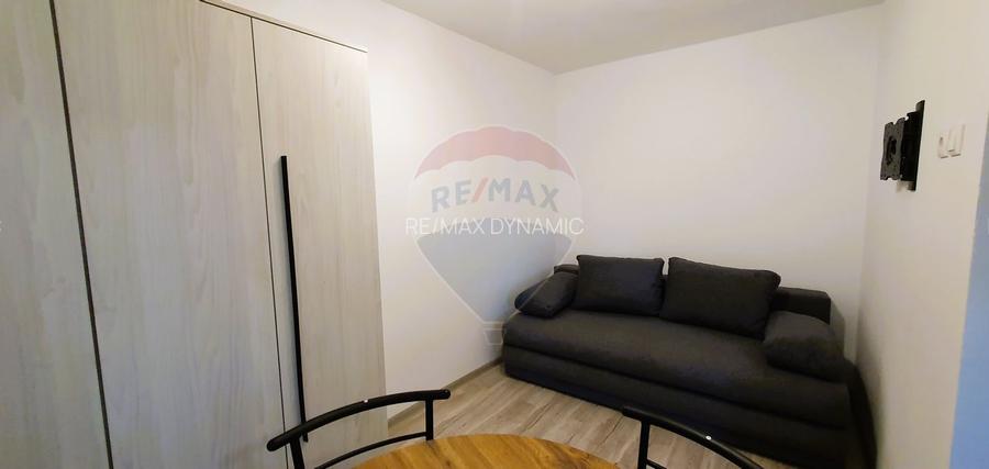 Garsoniera de inchiriat in zona centrala, etaj 2. Renovată de curând. - 5