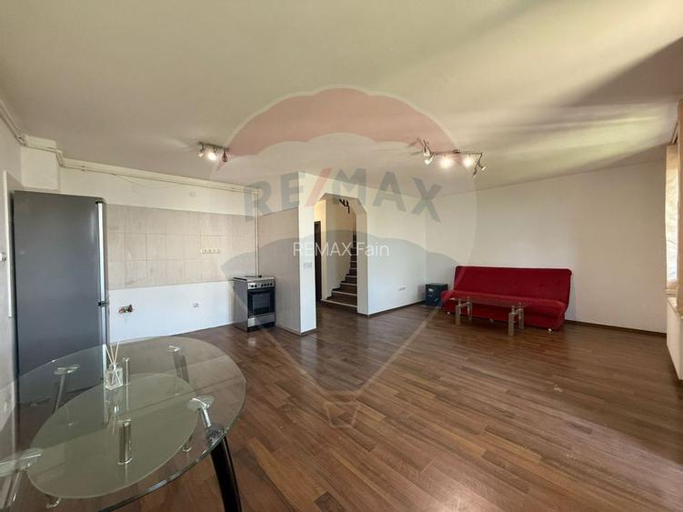 Casa cu 5 camere de vanzare pe Str.Zorilor/Selimbar - 5