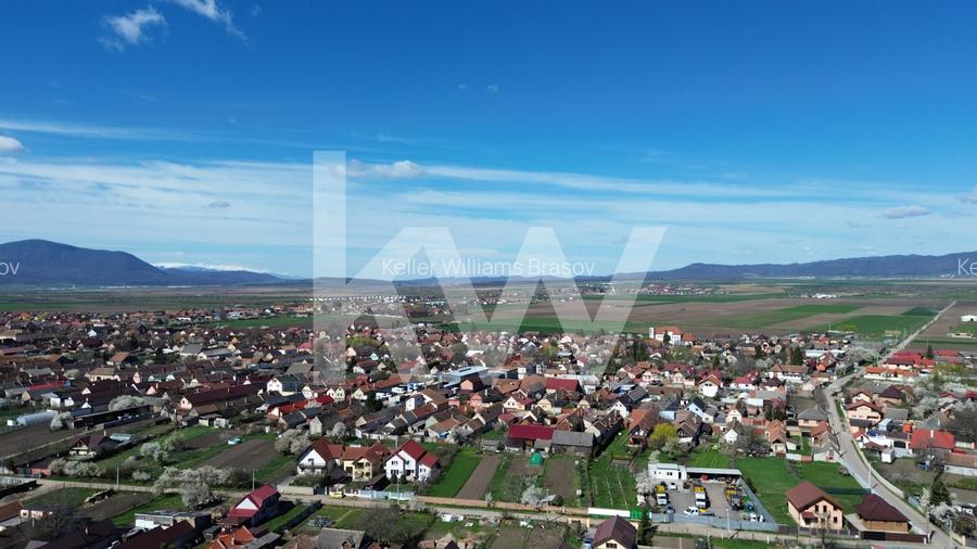 Teren de 627 mp în Hălchiu - utilități - Comision 0% - 7