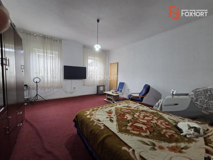 Casa individuala, teren de 1015 mp, zona Parneava - 2