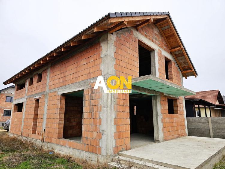 COMISION ZERO! Casa la rosu, P+1, 300 mp teren, cu utilitati, Lancram - 3