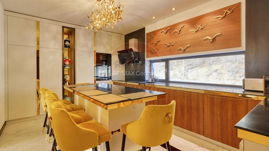 Design, Panoramă și Exclusivitate — Calea Poienii - 21