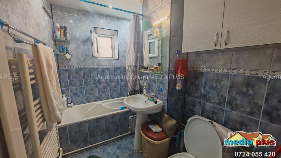 Apartament cu 2 camere decomandat, disponibil spre vânzare – Micro 39C - 8