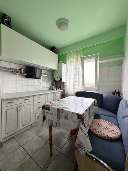 Apartament cu 2 camere, 44mp utili, etaj 9, garaj - Zona Dacia