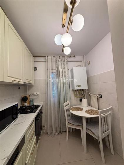 Podul de Fier - 2 camere decomandat - renovat complet - 4