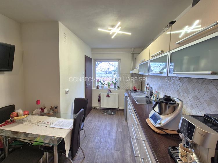 Apartament 3 camere decomandat, 91 mp, etaj 2, Vlaicu – comision 0 - 7