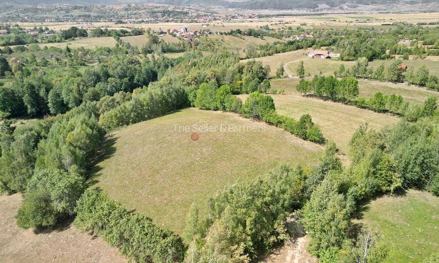 Teren intravilan, priveliste deosebita - 24