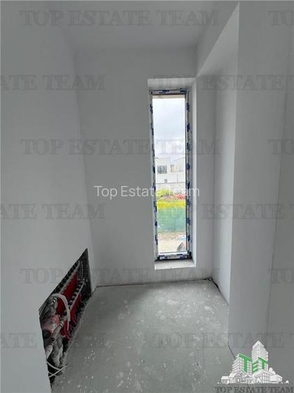 Vila pe stil modern, individuala cu 4 camere , 3 bai , Living , terasa,incalzilr - 35