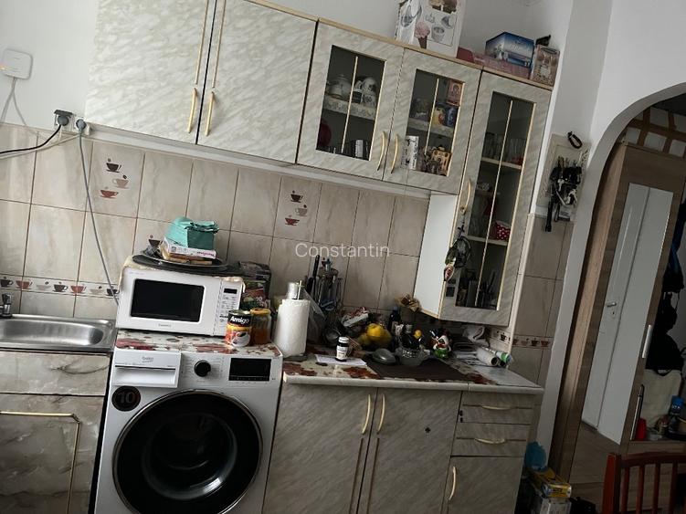 Vând apartament 2 camere Balș Olt - 2