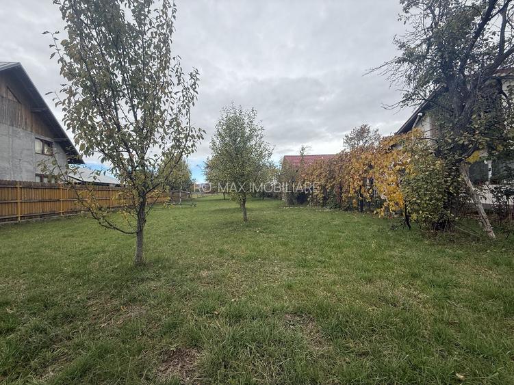 Teren intravilan împrejmuit 2331 mp la strada, toate utilitățile! - 14