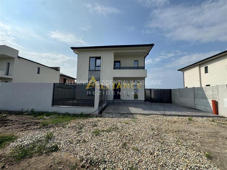 Teren 350mp - 4 Camere 3 Bai- Berceni - Gata de mutat - 19