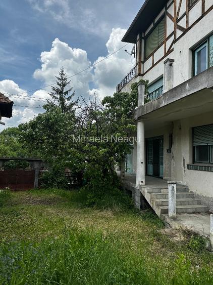 Casa 11 camere la sat cu anexe, teren, utilități, 30 km de Sinaia - 2