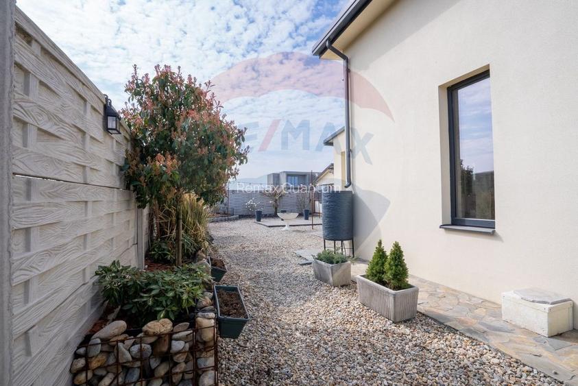 De vânzare casǎ 4 camere Grigorescu 2 - 15