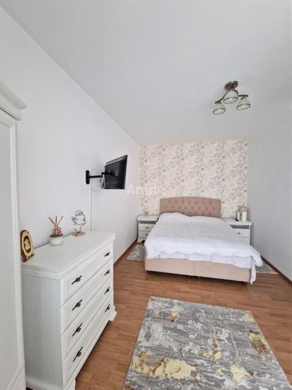 Studio Mihail Sebastian - Mall Prosper - 3