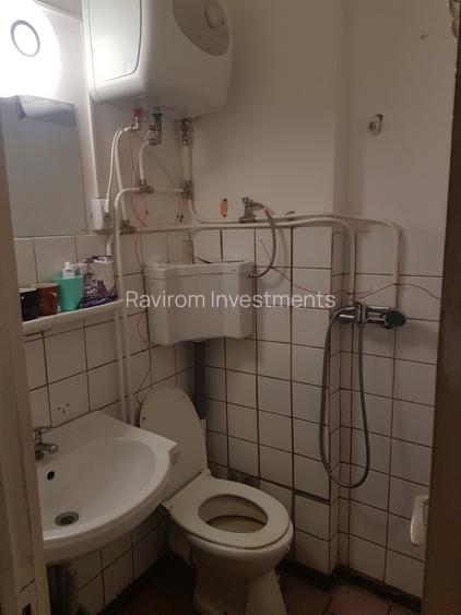 Garsoniera confort trei, in bloc de garsoniere, semimobilata, pe Stadionului 5 - 8