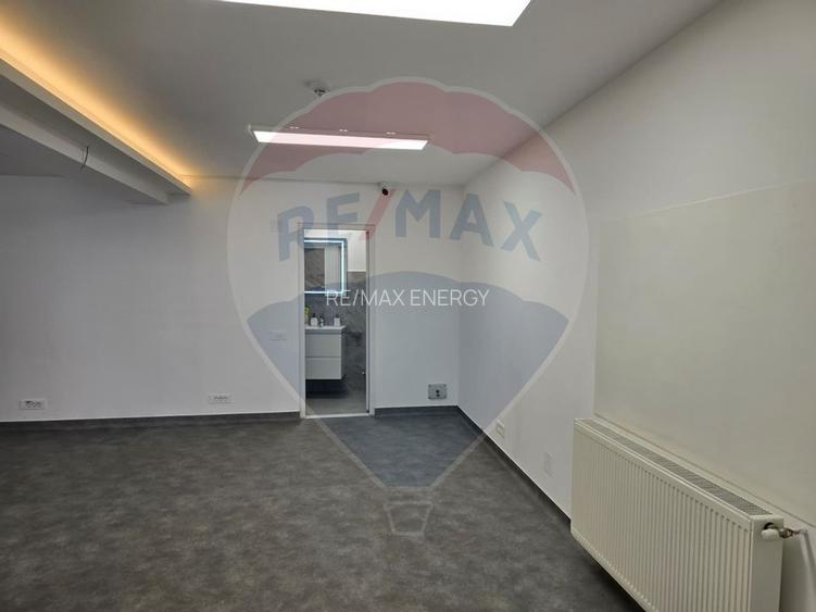 Spatiu servicii, 120mp, parcari, la strada, comision 0 - 6