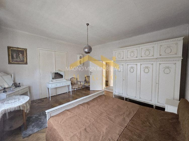 Apartament 4 camere+anexa 2 camere pe Malul Muresului/Str. Praporgescu - 12