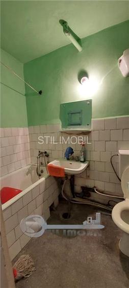 BAZA 3 APARTAMENT 4 CAMERE ETAJ INTERMEDIAR - 5