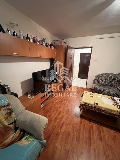 Garsonieră de vânzare – Zona Union, etaj 8/10, lift functional - 3