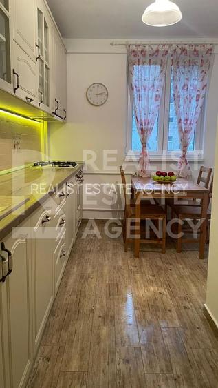 Vânzare, apartament cu 2 camere în zona Drumul Taberei - 5