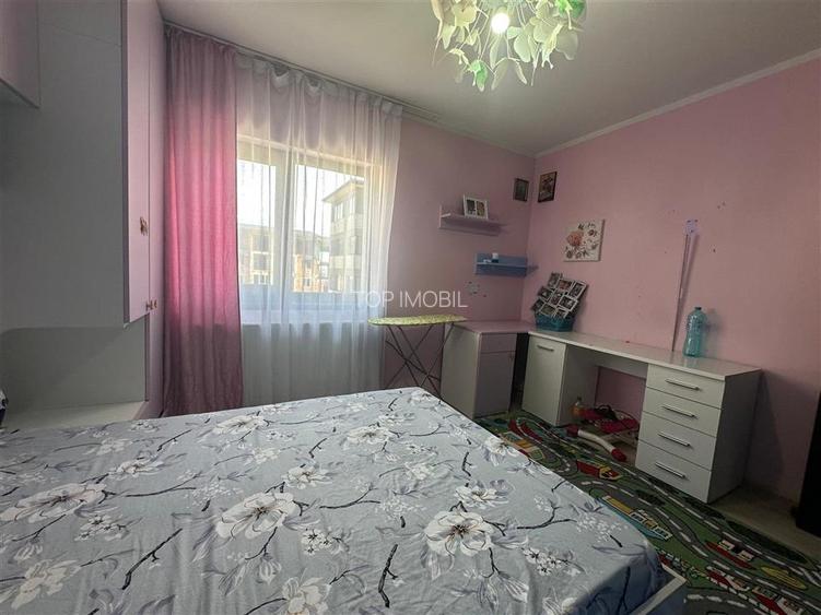 Inchiriere Apartament cu 3 camere Decomandat Mall Moldova cu Loc de Parcare - 11